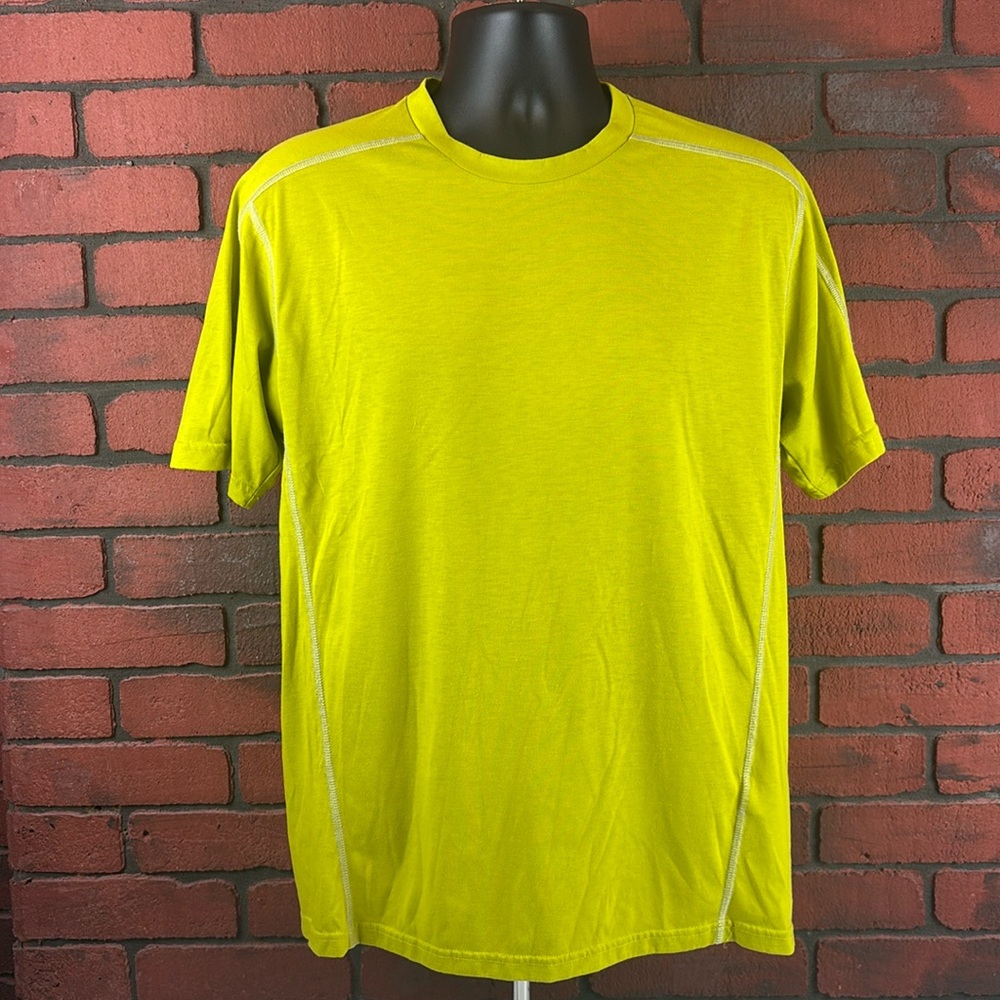 Cabelas Shirt Mens Large Neon Green‎